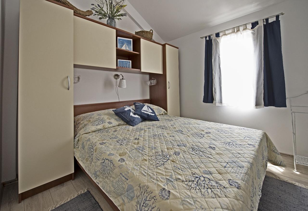 Holiday Home Listesi 1 Trogir Exteriér fotografie