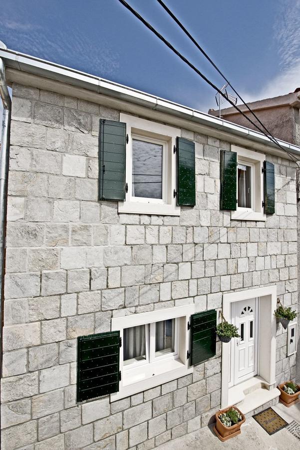 Holiday Home Listesi 1 Trogir Exteriér fotografie