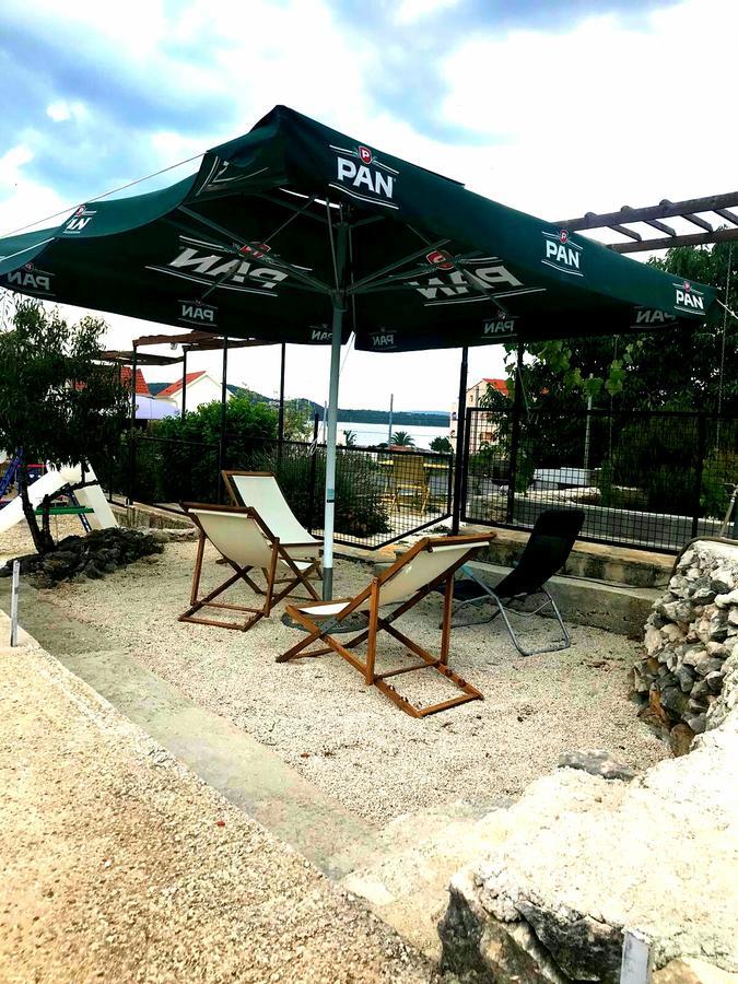 Holiday Home Listesi 1 Trogir Exteriér fotografie